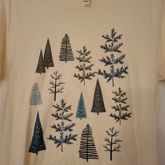 🟣 Next Level tree tee - Picture 2 of 3